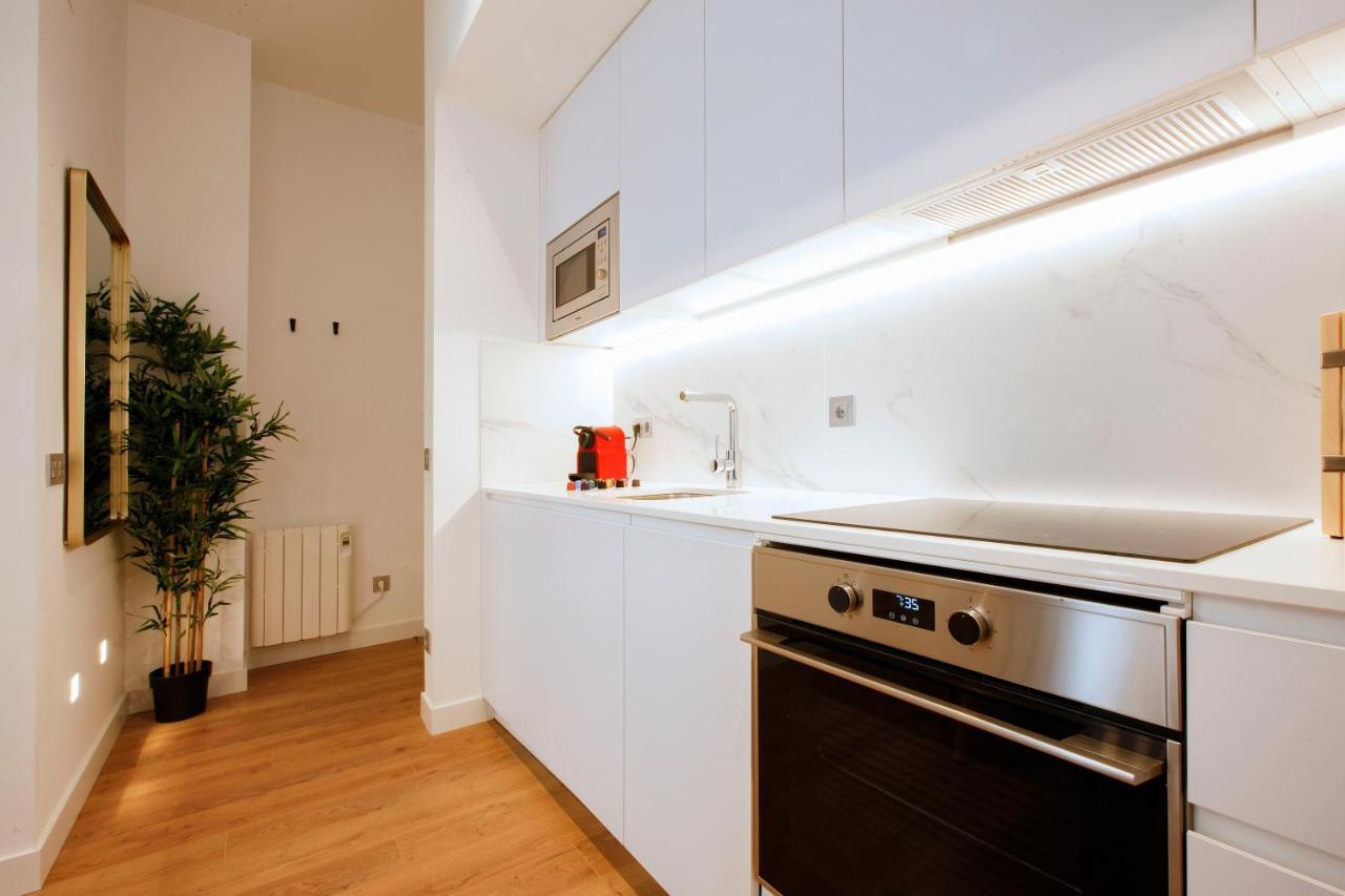 Tirso Suite Madrid Ngoại thất bức ảnh