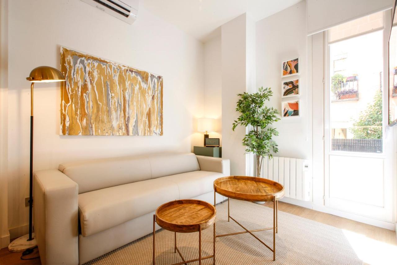 Tirso Suite Madrid Ngoại thất bức ảnh
