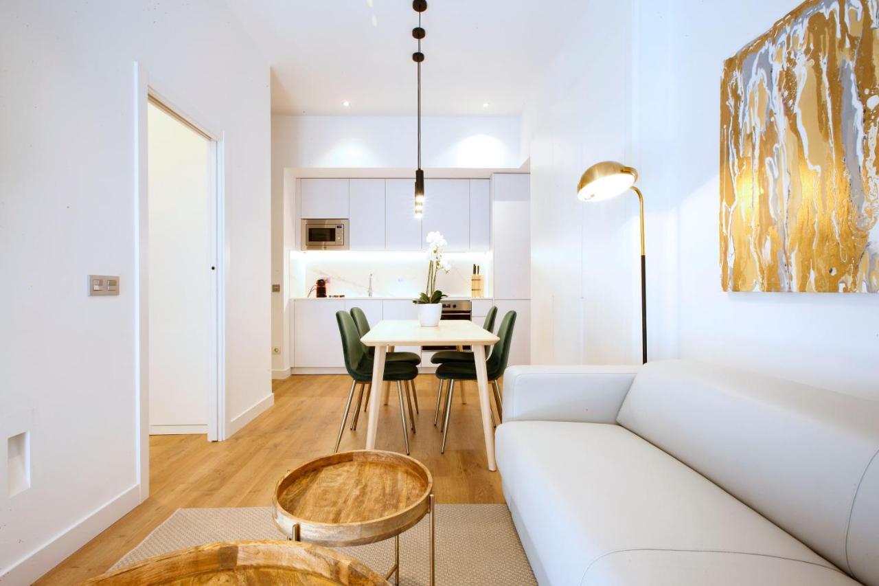 Tirso Suite Madrid Ngoại thất bức ảnh